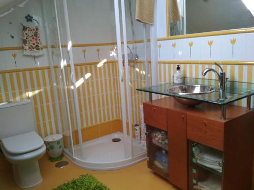 Alojamientos Marte habitacion con baño
