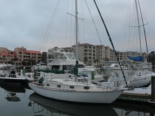 Last Mango 30 ft Sailboat