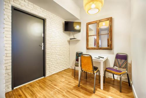 Old Town Kanonia Hostel & Apartments - image 9