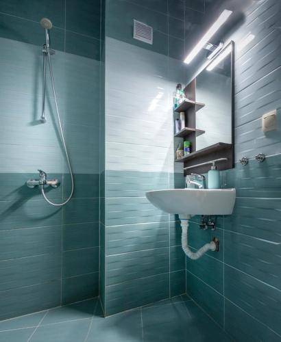 The Central Viewer - 2BR APART, София (фото 6)