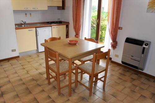  Apartments in Lazise/Gardasee 21939 in Lazise