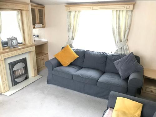 2 Bedroom Caravan LG34, Shanklin Isle of Wight