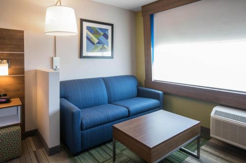 Holiday Inn Express & Suites Ludington