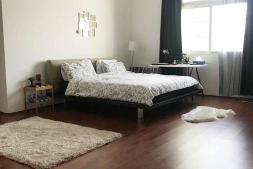 Jumeirah Beach Villa 20 Girls Only Homestay Dubai Deals
