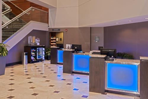 Crowne Plaza Minneapolis International Airport-Mall Of America