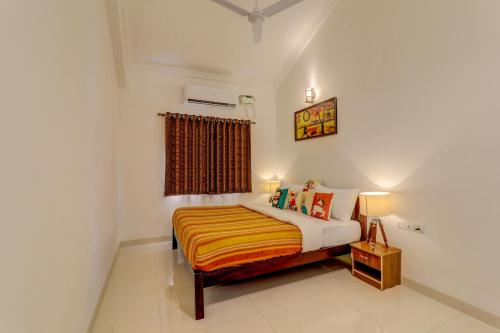 JAQK Holidays - 9BHK Villa for Big Groups, Private Pool-WiFi-Cartaker-Parking, North Goa