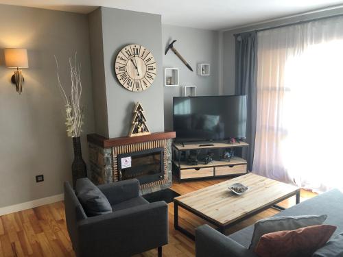  Apartamento Piolet - Centro de Benasque - WIFI in Benasque