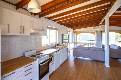 Kjøkken, South Coast- Retreat in Nowra