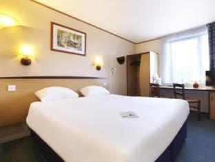 Campanile Hotel Cardiff - image 13