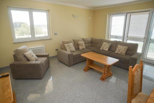 Three-Bedroom Apartment Standard image 2