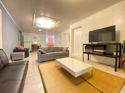 Kang's Apartments in Central Seoul, Seoul (photo 9)