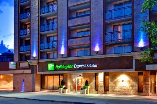 Holiday Inn Express And Suites Calgary, An Ihg Hotel