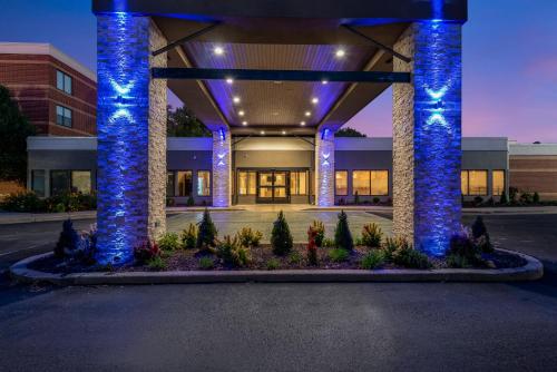 Holiday Inn Express NAPERVILLE