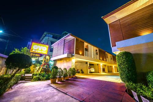 OYO 502 Bangsean Hotel Chonburi