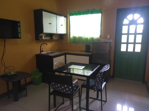 Facilities, A's Azotea de Bohol-Sweet Apt-10 with 1 Bedroom near FQ Cafe by Food Quaranteen