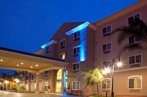 Holiday Inn Express Hotel & Suites Los Angeles Airport Hawthorne, an IHG Hotel