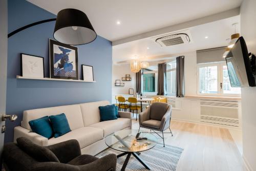 SUITE APOLLINAIRE : au cœur de la Rive Gauche, neuf, design, 2/4 personnes, Paris