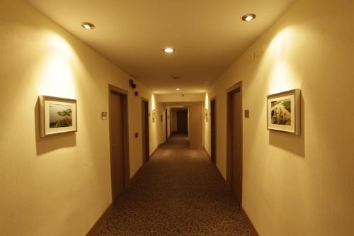 SİVAS HOTEL NEVV - image 4