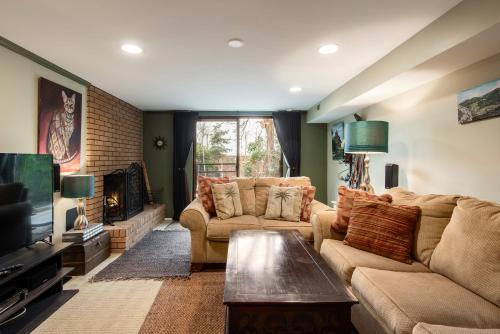 The View Home - image 8