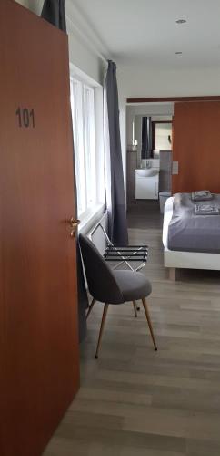 Triple room, mountain view, 3 beds