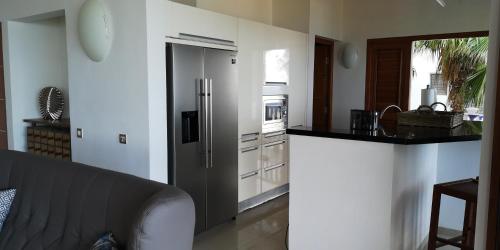 廚房, Great View Villa Galant Curacao in 威利布羅德