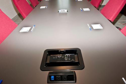 Holiday Inn Express & Suites Columbus - Easton Area an IHG Hotel - image 7