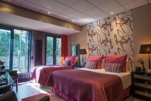 Hotel Sebastians - image 4