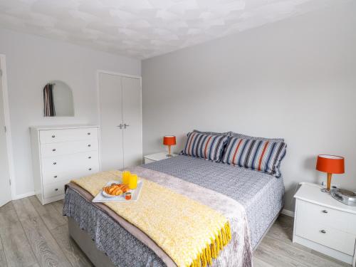 Village Retreat - image 4