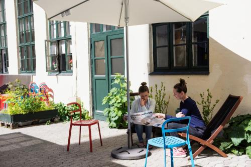 Sodas, Sleep in Heaven in Norebro