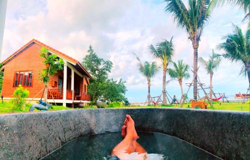 Attractions, Lotus Home in Ham Ninh