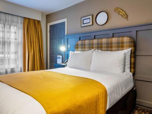 Double room, small