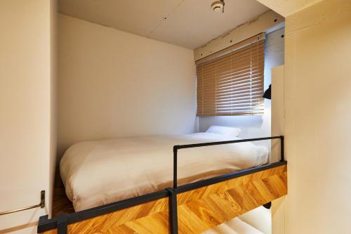 Economy Triple Room - No Cleaning for Consecutive Night Stays image 10