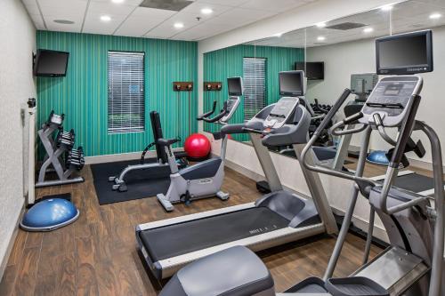Holiday Inn Express Atlanta Airport-College Park an IHG Hotel - image 4