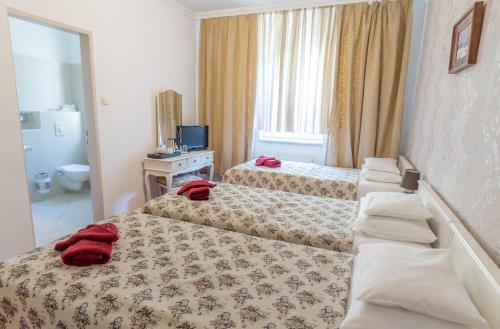 Walzer Hotel & Restaurant - image 2