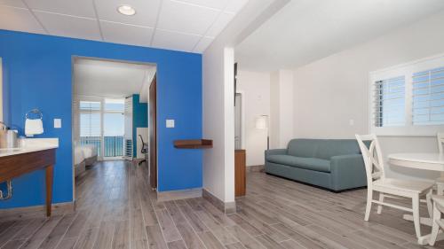 Holiday Inn Express & Suites Panama City Beach