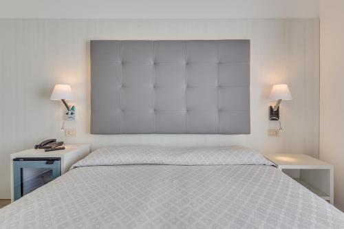 1 twin bed