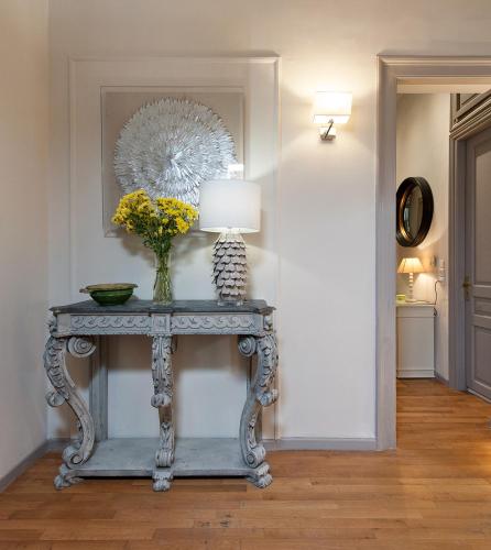 Acropolis TownHouseCo Suites 3