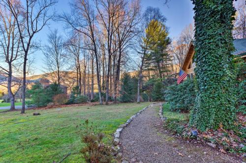Quaint Apt about 5 Miles to Appalachian Trail and Lake! - image 3