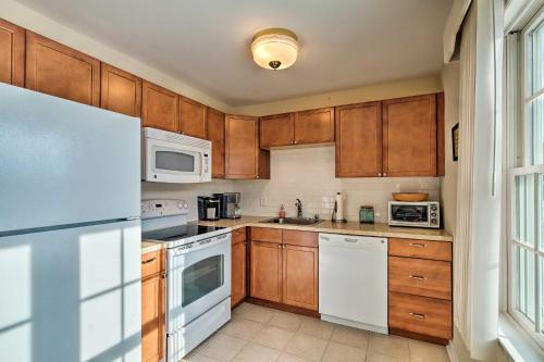 Condo with Loft 2 Mi to Windham Mountain Ski!, Windham (photo 2)