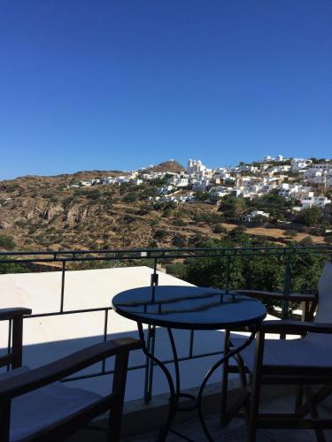  Emily´s Home in 84800 Trypiti