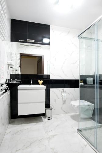 Hotel Campari - image 10
