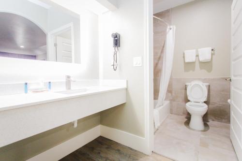 Superior Queen Room with Two Queen Beds