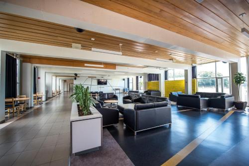 Sala de estar / sala de TV, Residences Universite Laval in Quebec City (QC)