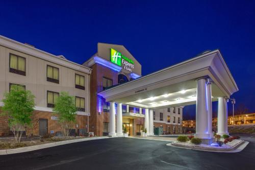 Holiday Inn Express Hotel & Suites Greensboro-East, an IHG Hotel