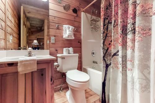 Woodland Hideaway