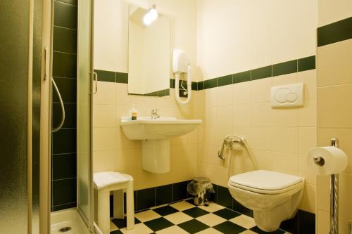 Relax Style House Central Rooms - image 12