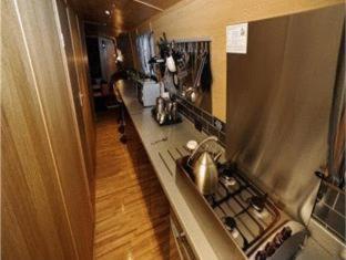 Edinburgh - Houseboats, Эдинбург (фото 2)