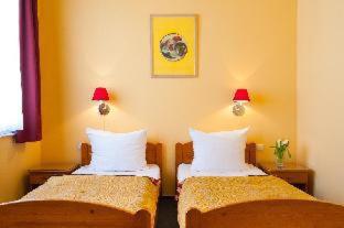 Cloister Inn Hotel, Прага (фото 3)