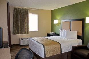 Extended Stay America Suites - Houston - Sugar Land