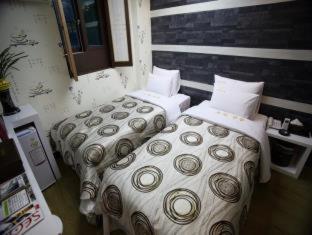 Kyoung Dong Hotel Myeongdong, Soul (fotografie 2)